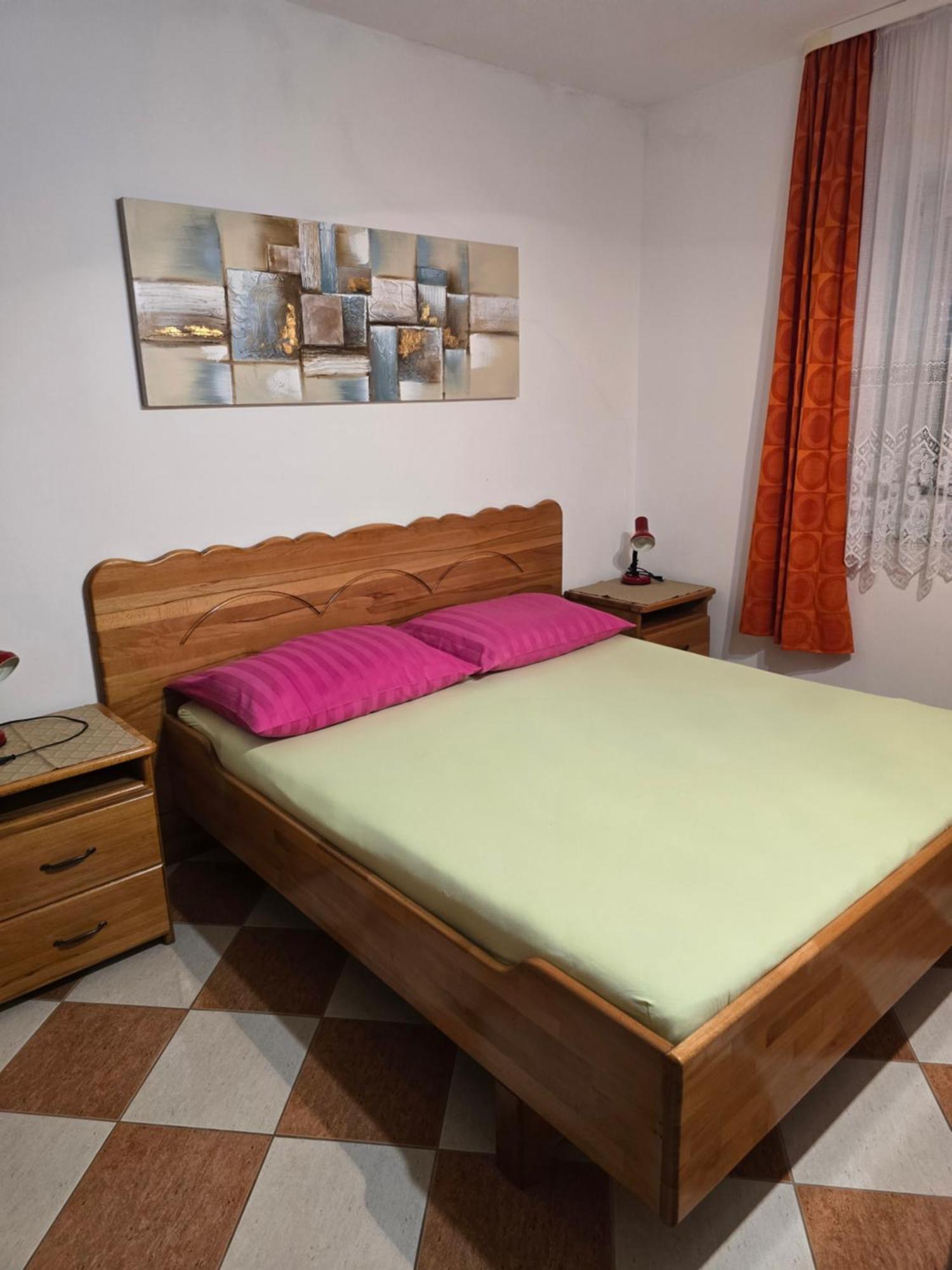 Apartments Mladenka セニ エクステリア 写真