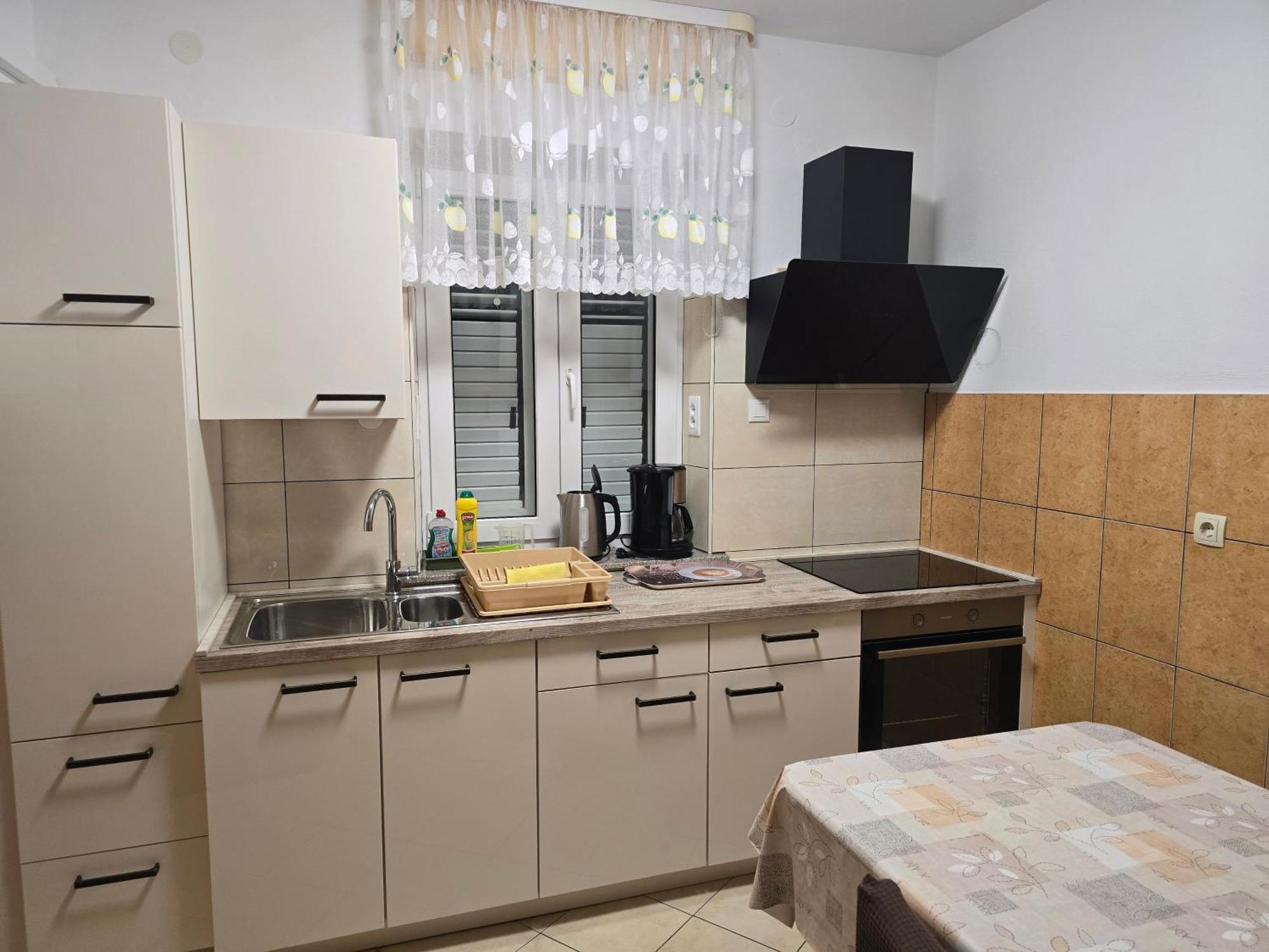 Apartments Mladenka セニ エクステリア 写真
